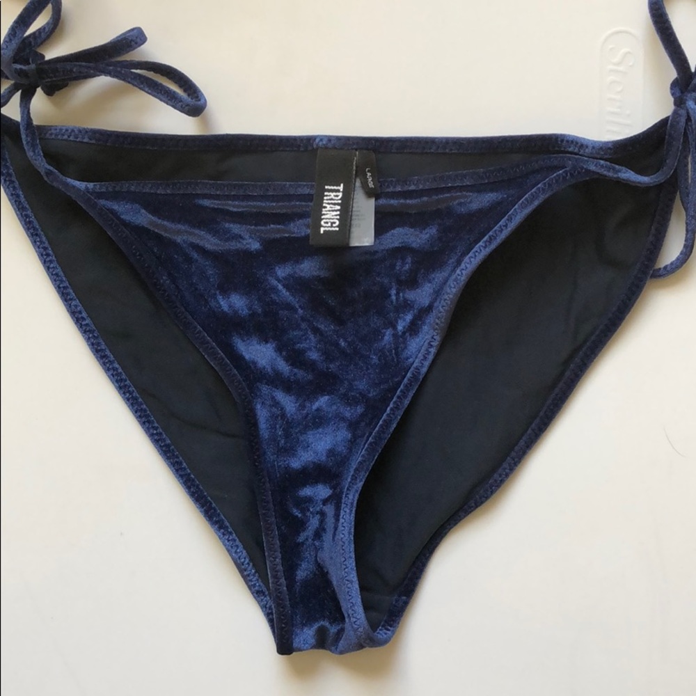TRIANGL BIKINI STRINGED BOTTOM